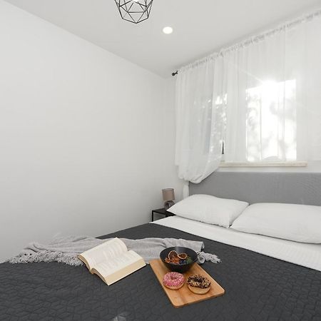 L&R Luxury Apartment- Free Parking Zadar Exterior foto