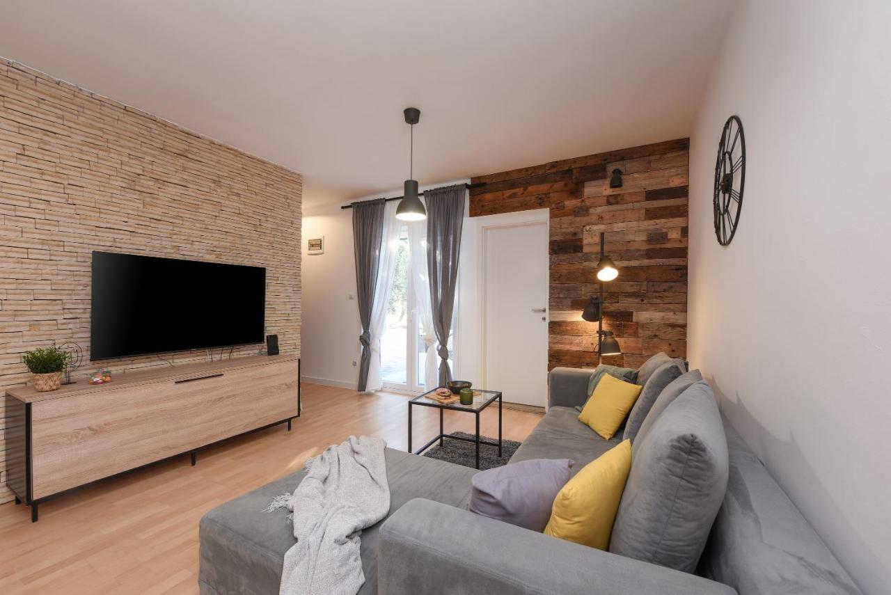 L&R Luxury Apartment- Free Parking Zadar Exterior foto